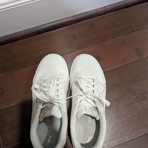 Women's Puma soft foam shoes white color size 7.5 - Picture 3 of 4